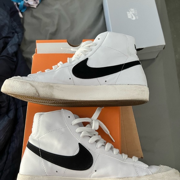 NIKE BLAZER MID ‘77 - Picture 3 of 9